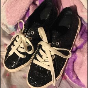 🌹 Black Glitter Sneakers 🌹